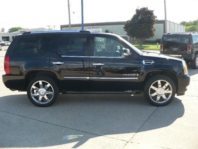 2007 Cadillac Escalade EX - DUAL Power Doors