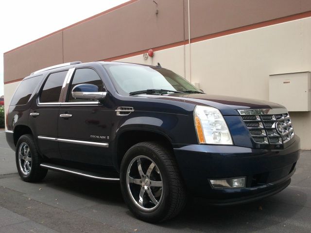 2007 Cadillac Escalade EX - DUAL Power Doors