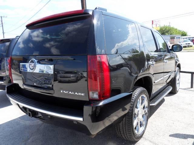 2007 Cadillac Escalade Unknown