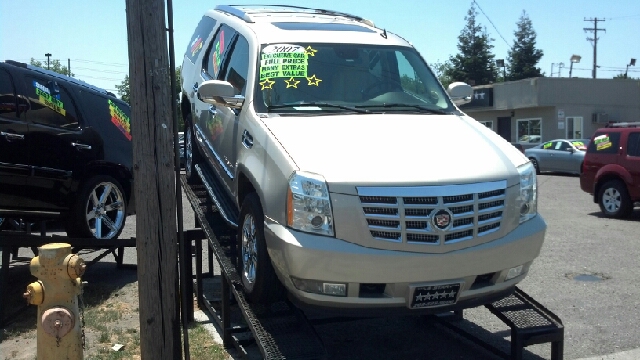 2007 Cadillac Escalade EX - DUAL Power Doors