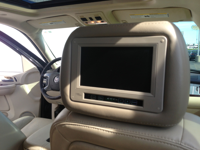 2007 Cadillac Escalade EX - DUAL Power Doors