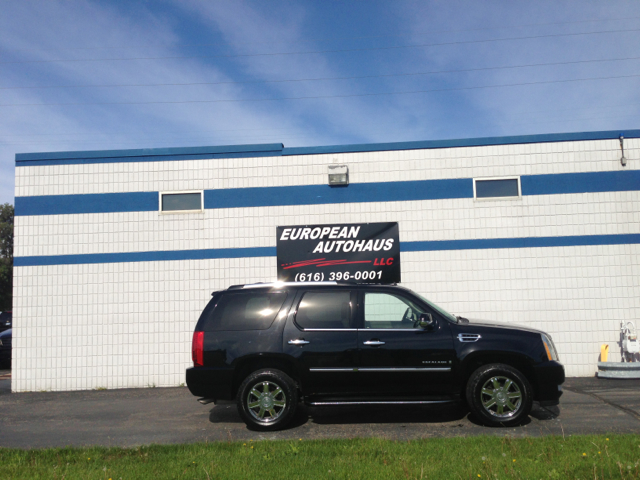 2007 Cadillac Escalade EX - DUAL Power Doors