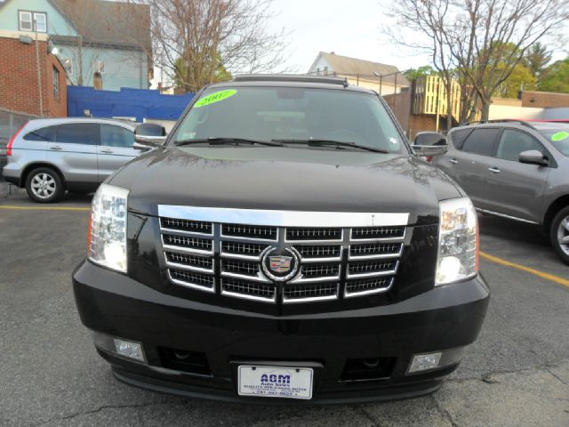 2007 Cadillac Escalade Base