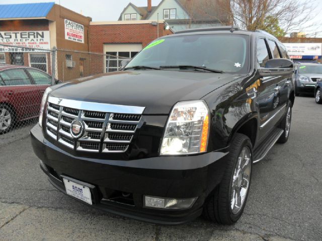 2007 Cadillac Escalade Base