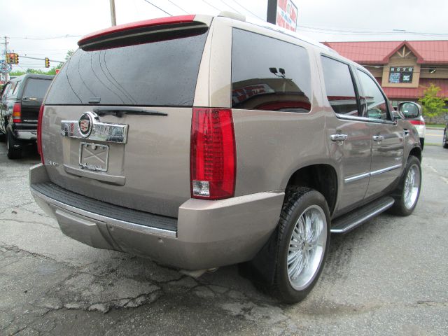 2007 Cadillac Escalade EX - DUAL Power Doors