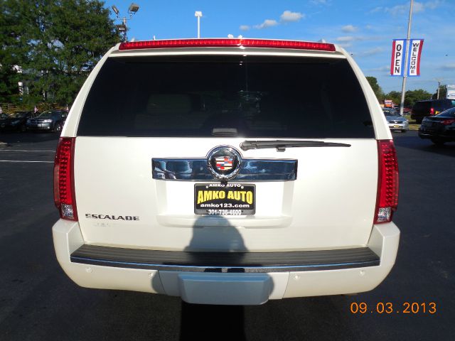 2007 Cadillac Escalade EX - DUAL Power Doors