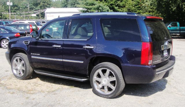 2007 Cadillac Escalade EX - DUAL Power Doors