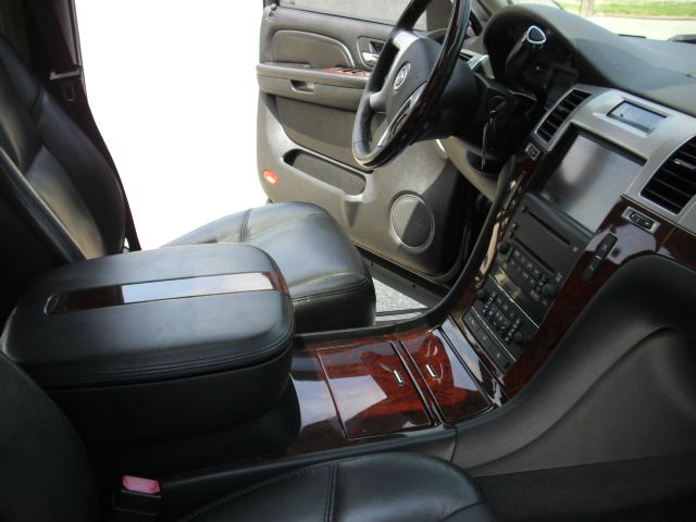 2007 Cadillac Escalade EX - DUAL Power Doors