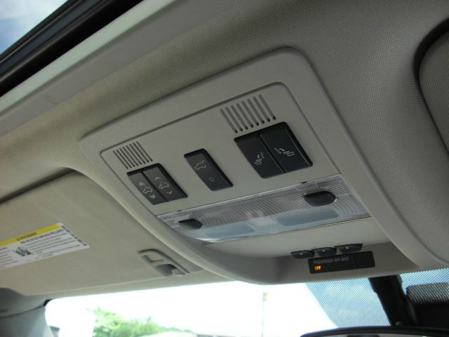 2007 Cadillac Escalade EX - DUAL Power Doors