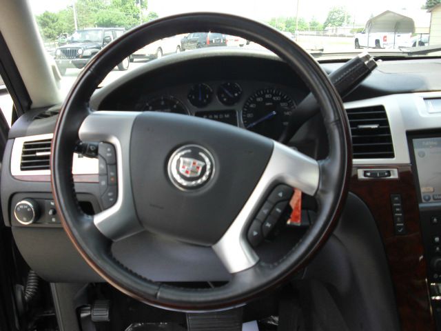 2007 Cadillac Escalade EX - DUAL Power Doors