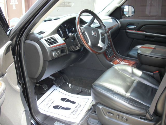 2007 Cadillac Escalade EX - DUAL Power Doors