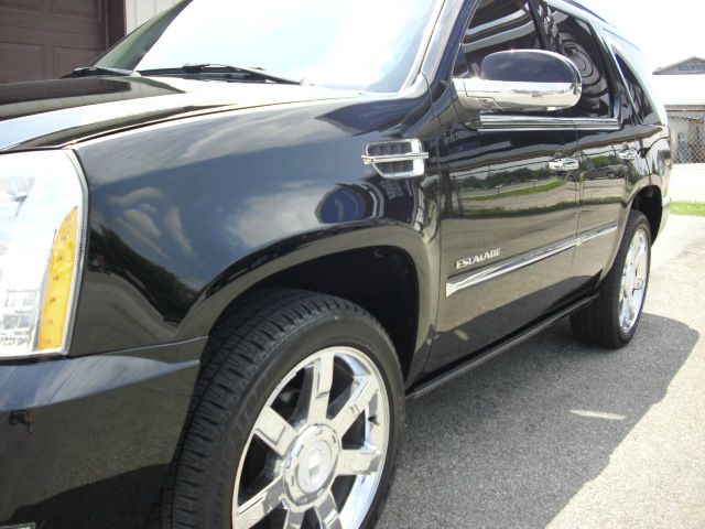 2007 Cadillac Escalade EX - DUAL Power Doors