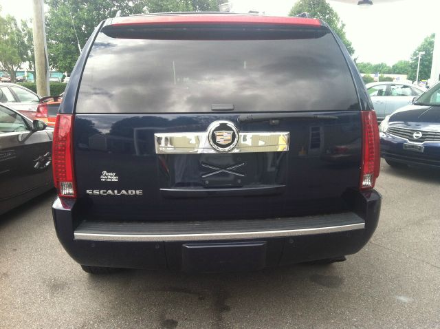 2007 Cadillac Escalade EX - DUAL Power Doors