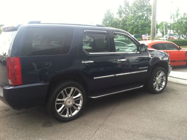 2007 Cadillac Escalade EX - DUAL Power Doors