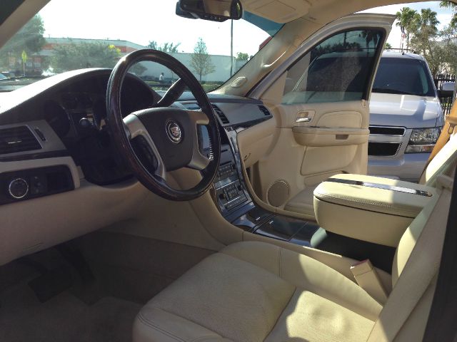 2007 Cadillac Escalade EX - DUAL Power Doors