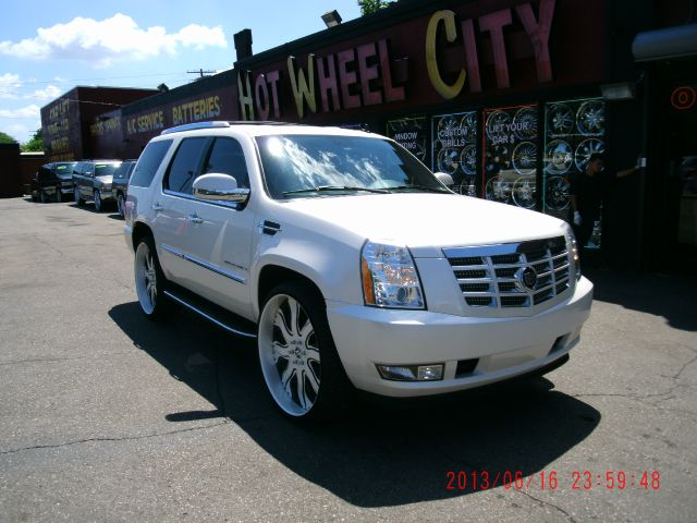 2007 Cadillac Escalade EX - DUAL Power Doors