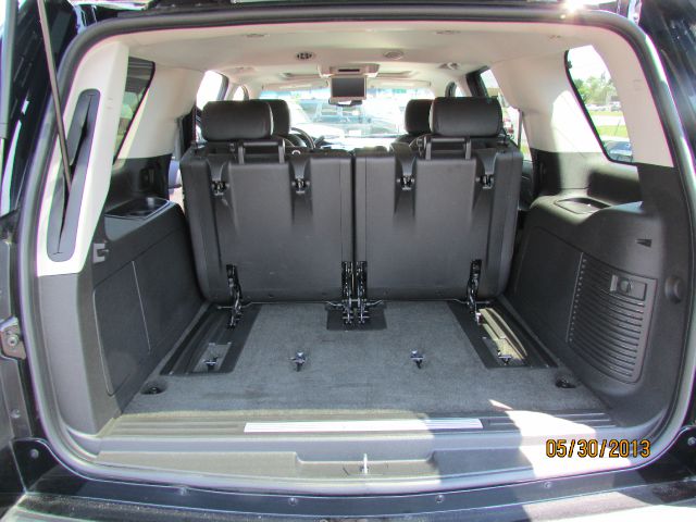 2007 Cadillac Escalade EX - DUAL Power Doors