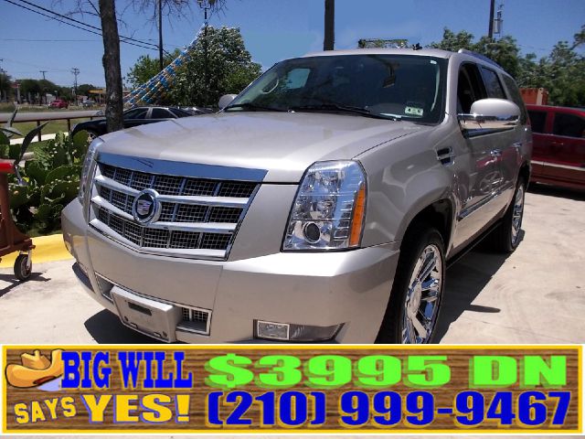 2008 Cadillac Escalade 29