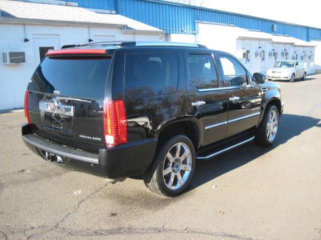 2008 Cadillac Escalade EX - DUAL Power Doors