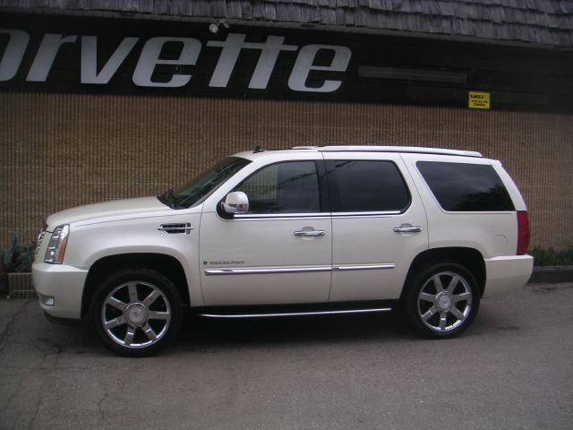 2008 Cadillac Escalade EX - DUAL Power Doors