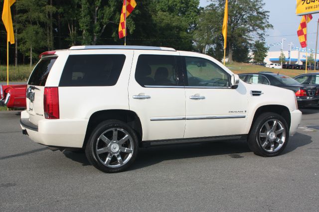 2008 Cadillac Escalade EX - DUAL Power Doors