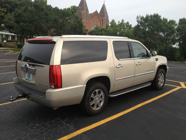 2008 Cadillac Escalade SR5 Sport Utility 4D