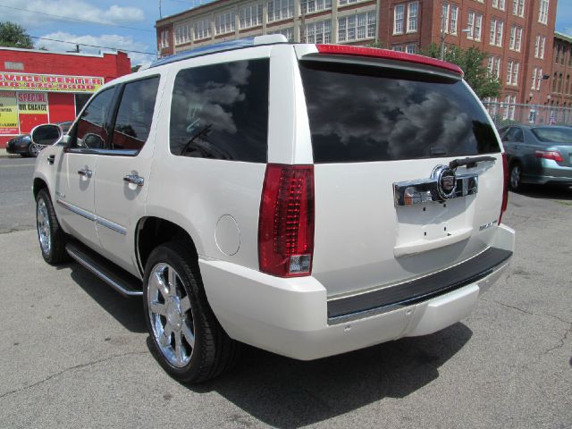 2008 Cadillac Escalade EX - DUAL Power Doors