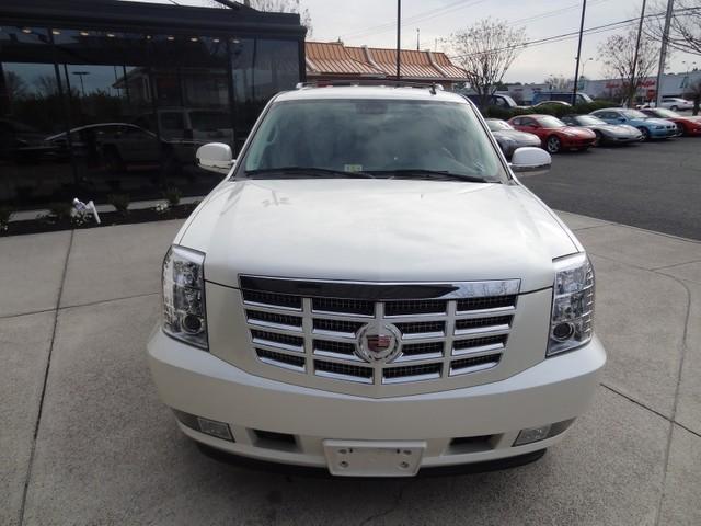 2008 Cadillac Escalade EX - DUAL Power Doors