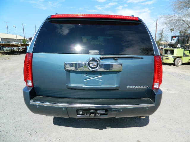 2008 Cadillac Escalade EX - DUAL Power Doors