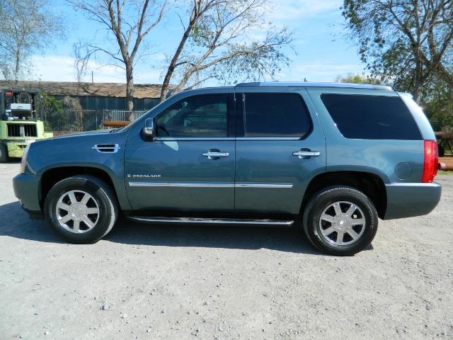 2008 Cadillac Escalade EX - DUAL Power Doors