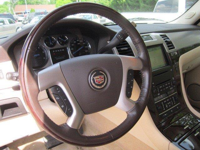 2008 Cadillac Escalade 4DR SL CA Emis FWD