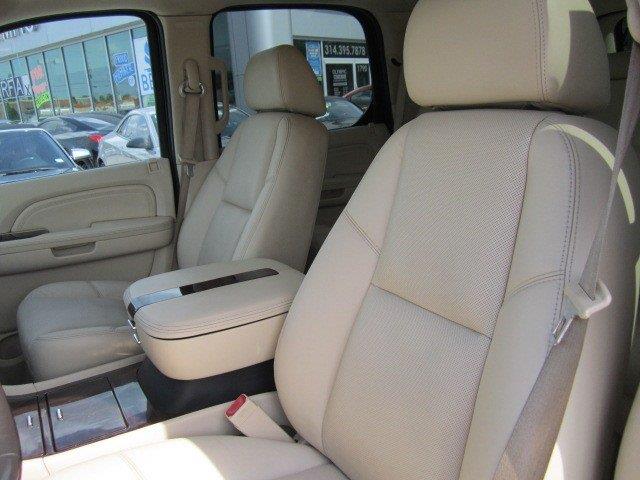 2008 Cadillac Escalade 4DR SL CA Emis FWD