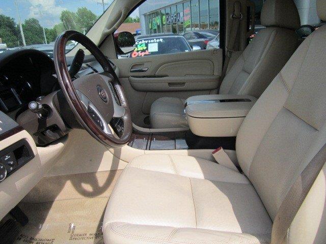 2008 Cadillac Escalade 4DR SL CA Emis FWD