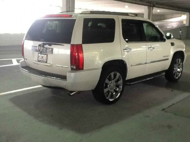 2009 Cadillac Escalade Unknown