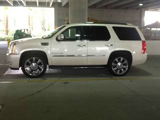 2009 Cadillac Escalade Unknown