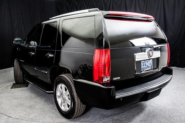 2009 Cadillac Escalade Unknown