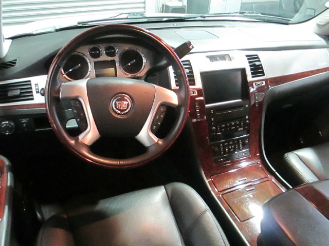 2009 Cadillac Escalade EX - DUAL Power Doors