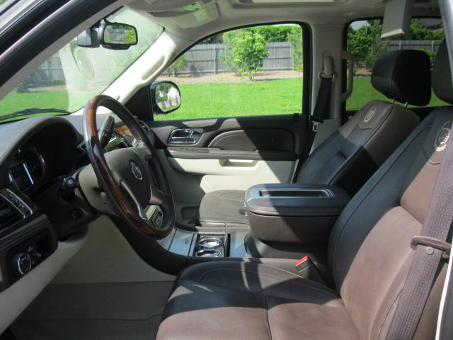 2010 Cadillac Escalade 3.0L CDI