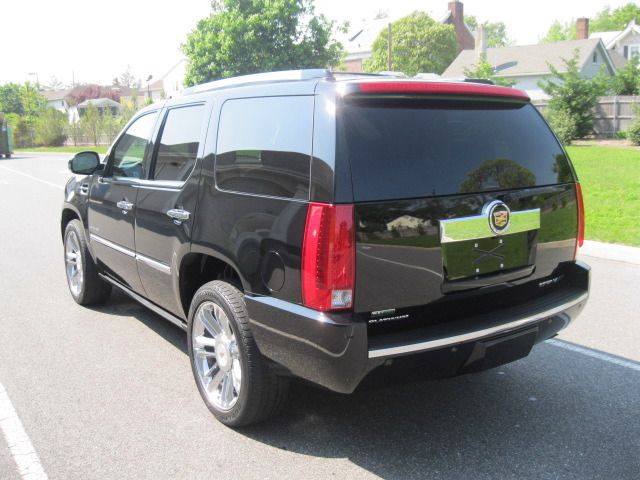 2010 Cadillac Escalade 3.0L CDI