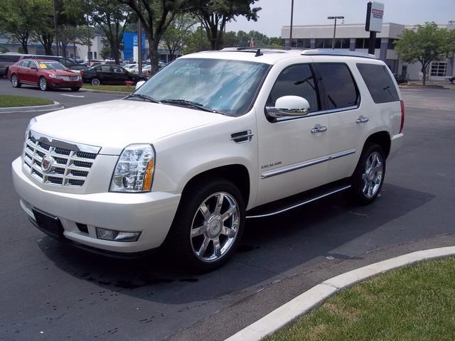 2010 Cadillac Escalade Coupe