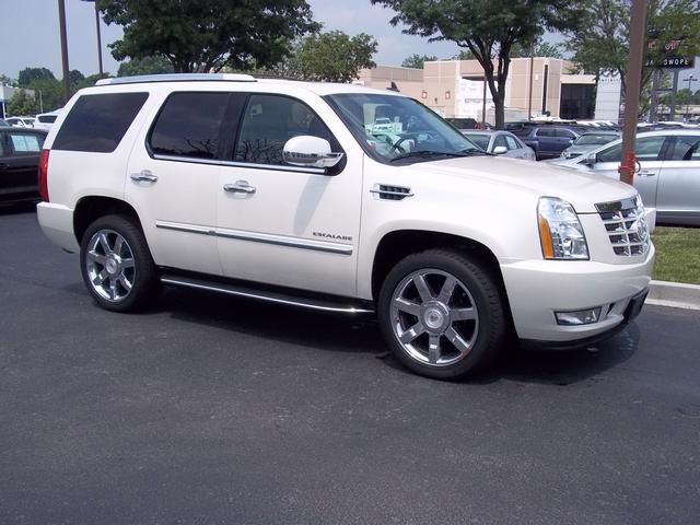 2010 Cadillac Escalade Coupe