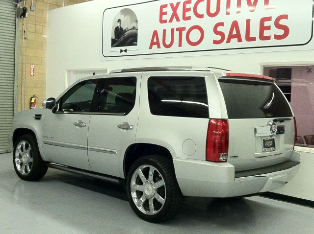 2011 Cadillac Escalade STD CAB