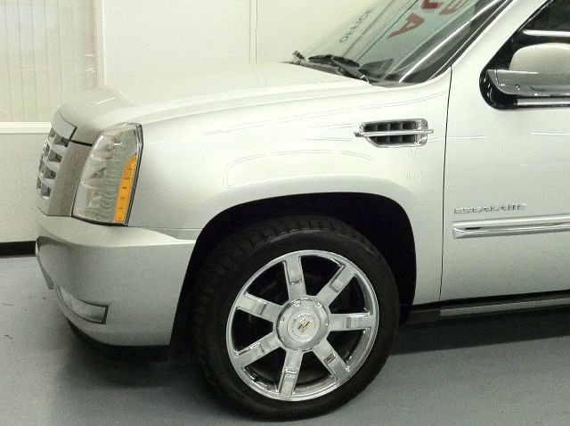 2011 Cadillac Escalade STD CAB