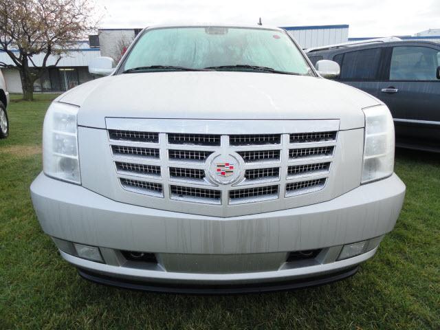 2011 Cadillac Escalade Unknown