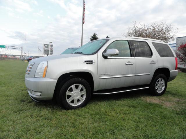 2011 Cadillac Escalade Unknown