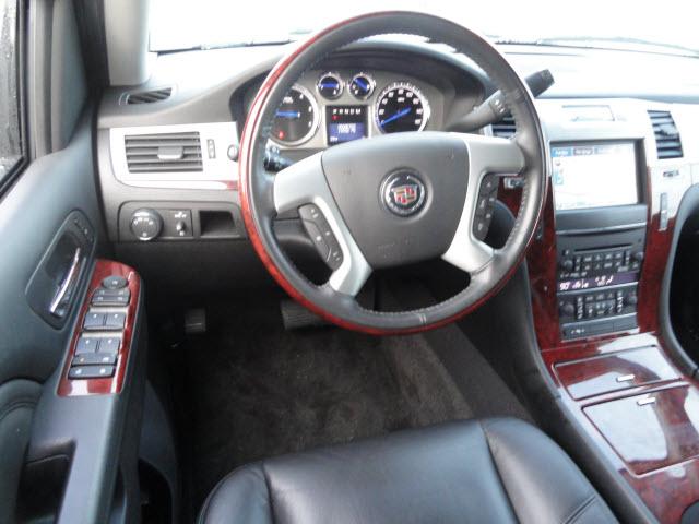 2011 Cadillac Escalade Unknown