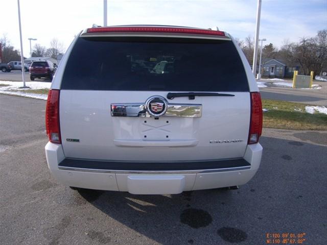 2011 Cadillac Escalade Premium