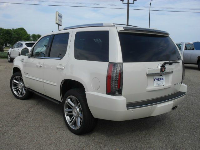 2013 Cadillac Escalade STD CAB