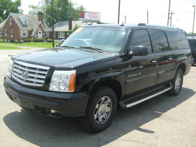 2003 Cadillac Escalade ESV SR5 Sport Utility 4D