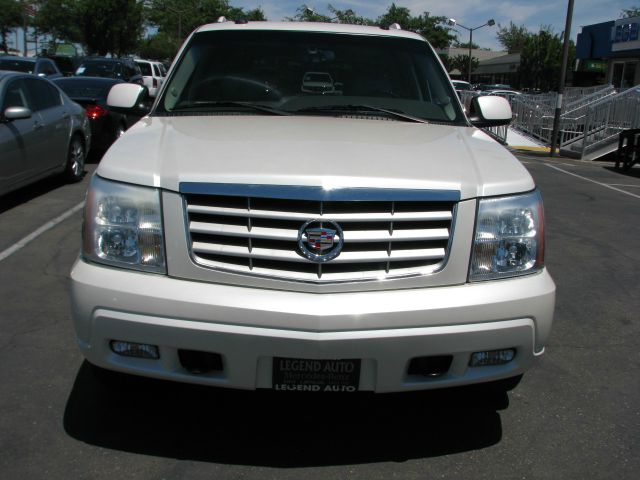 2003 Cadillac Escalade ESV SR5 Sport Utility 4D